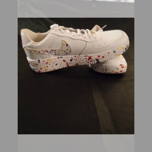 NIKE AIR FORCE ONES - Picture 5 of 13